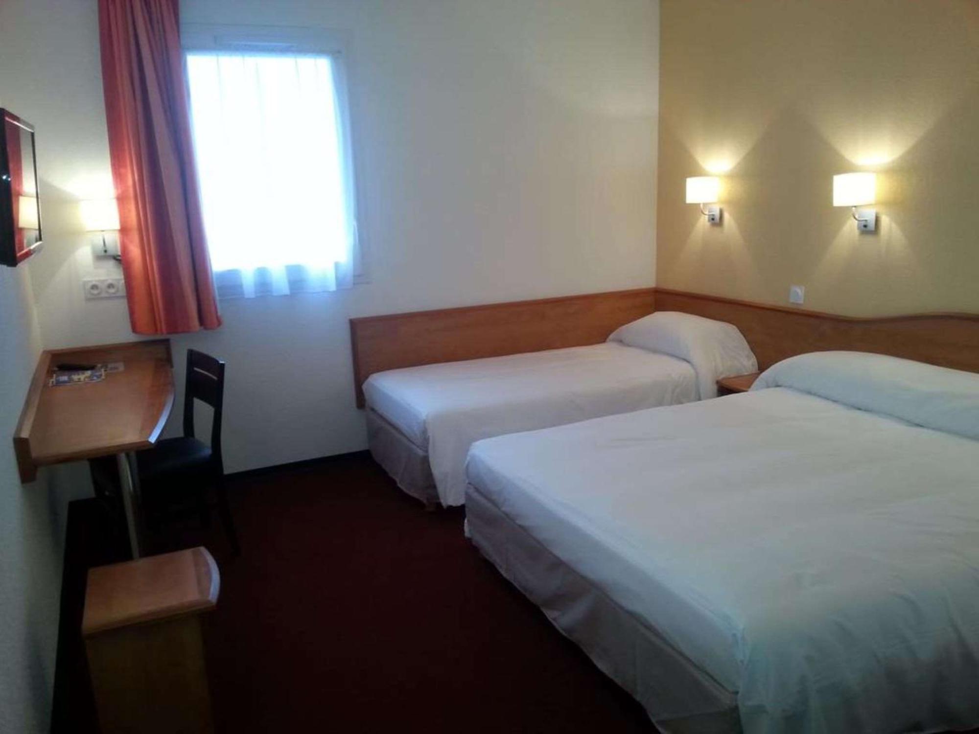 Brit Hotel Confort Villeneuve Sur Lot Bias Kültér fotó