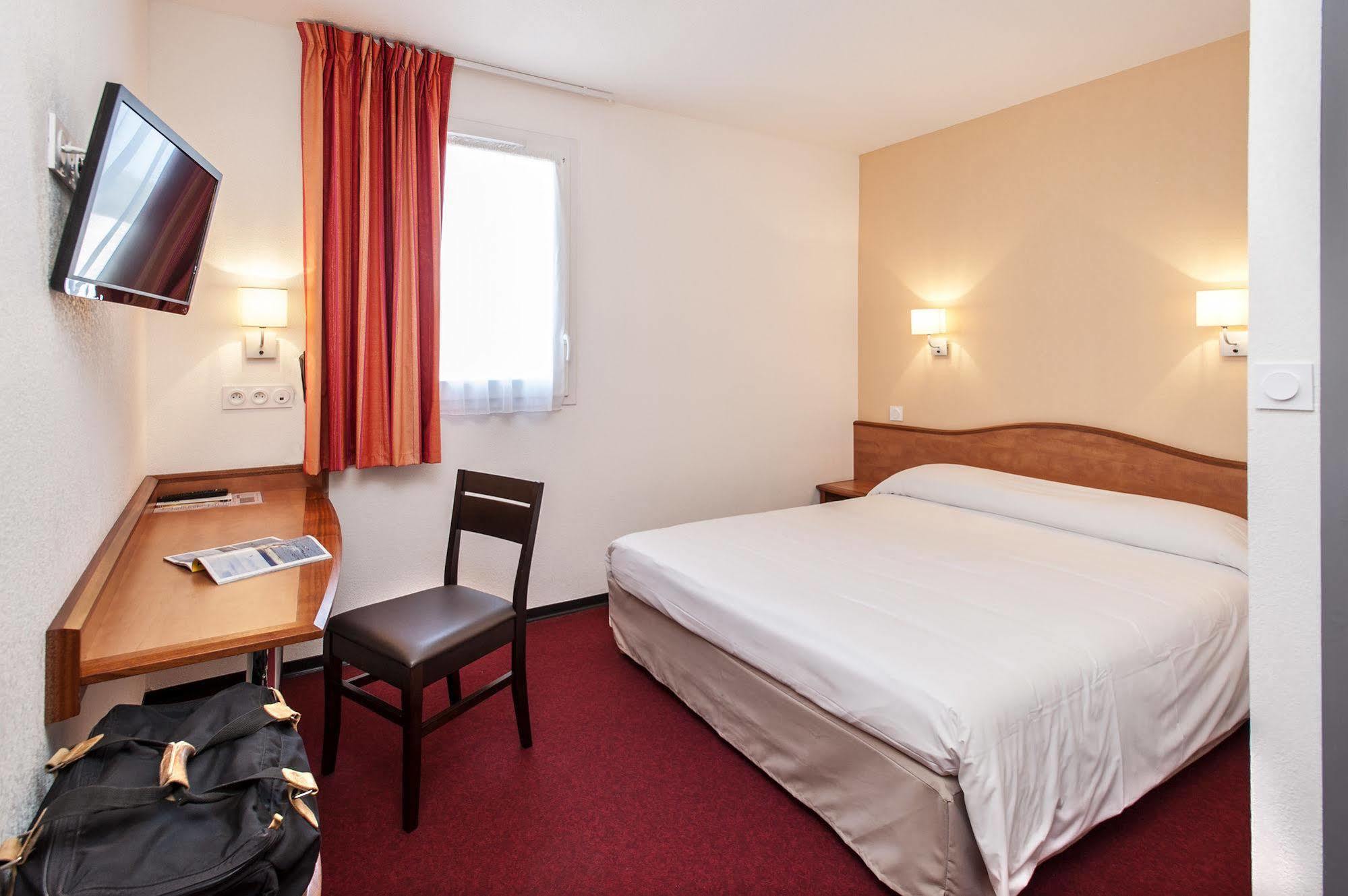 Brit Hotel Confort Villeneuve Sur Lot Bias Kültér fotó